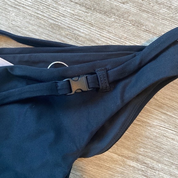 NWT Andie Swim The Rivera Bikini Bottom in Black Size M - Picture 4 of 6